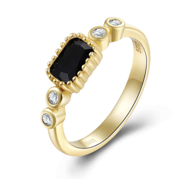 Captura de pantalla 2024-12-04 a las 20.32.00 CLEOPATRA RING